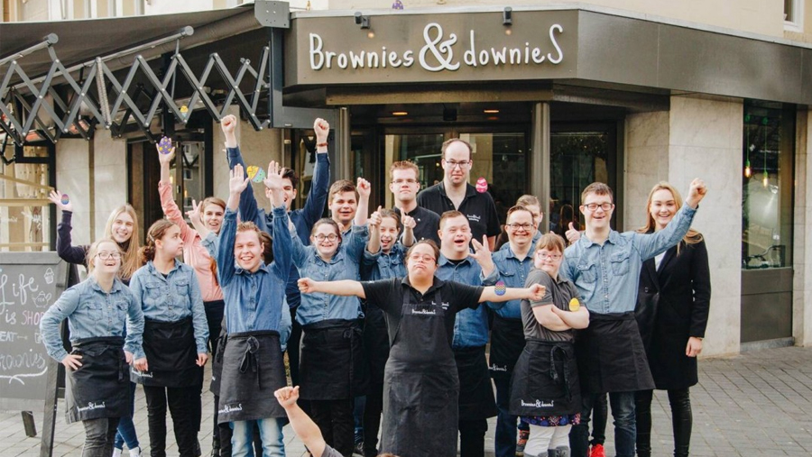 Brownies&DownieS gaat samenwerking aan met foodservicebedrijf Albron ...